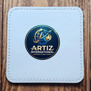 Étiquettes triangulaires en jean personnalisées avec logo, légères, imperméables, thermocollantes, pour vêtements de travail – Vente en gros de haute qualité - Product Image 2