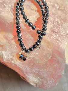 Cuentas de Diamante Moissanita Negras de 6.5 MM y Amarillas de 3 MM, Cuentas Facetadas con Corte AAA - Product Image 3