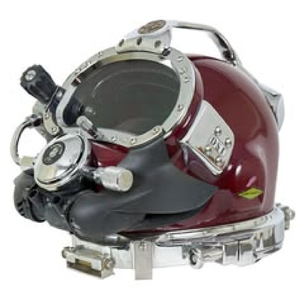Casque de plongée commercial marron avec garniture chromée, bouton de commande latéral, ensemble de régulateur frontal et poignée supérieure. - Product Image 1