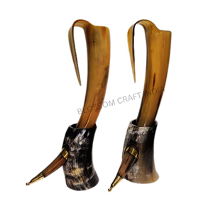 Corne à boire en laiton brillant de qualité standard viking, fabriquée à la main, écologique, avec poignée sculptée en ange, artisanat naturel - Product Image 3