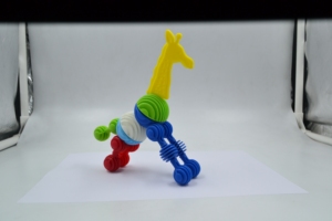 Figura de Jirafa de Safari Animal Divertido, Juguete Coleccionable de PVC/ABS, Regalo Educativo para Niños Mayores de 3 Años, Marca PLASTECH - Product Image 3