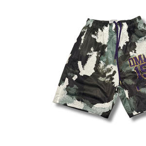 กางเกงขาสั้นโอเมก้าขายส่งแบบยุทธวิธี พิมพ์โลโก้ตามสั่ง ผ้าฝ้าย 100% ทรงกลาง ODM กางเกงวิ่งลำลองสำหรับผู้ชาย กางเกงออกกำลังกาย - Product Image 2