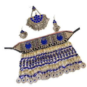 Bagues tribales afghanes exquises avec incrustations de turquoise et de corail naturels, bandes métalliques sculptées à la main, style ethnique traditionnel - Product Image 3