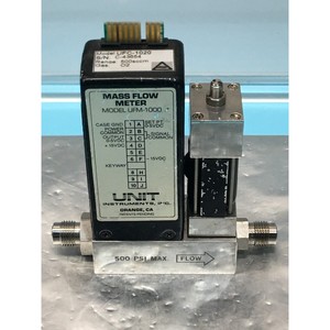 Contrôleur de débit massique Unit Instruments UFC-1020 - Équipement et pièces semi-conductrices de renommée mondiale - Product Image 1