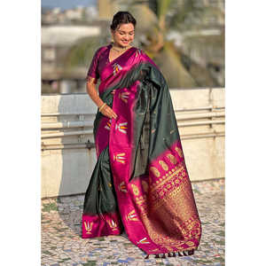 Sari traditionnel indien du sud en soie vert bouteille, tissé Zari, texture douce contrastante, pour soirée - Product Image 1