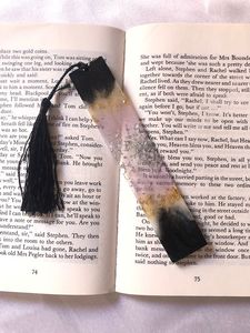 Handmade Epoxy Resin Bookmark with Dried Flowers Decorative Bookmarks <b>for</b> Reading Journals Diaries Study <b>Office</b> School <b>Gift</b> - Product Image 4