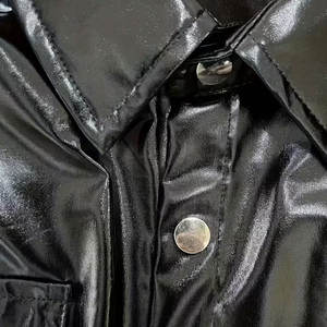 Chemises en cuir confortables pour hommes, tissu premium durable, coupe douce, idéales pour le bureau, les occasions décontractées et les soirées. - Product Image 4