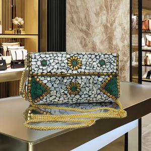 กระเป๋าถือสะพายข้างสไตล์อินเดียสุดหรู งานแฮนด์เมด ดีไซน์โมเดิร์น โลหะผสม โบฮีเมียน คลาสสิก เปิดปิดแบบเปิด กันน้ำ ลายลูกกวาด - Product Image 1