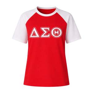 Camisa Raglán Roja de Chenilla Premium Delta Sigma Theta para Mujer, Ajuste Cómodo, Ropa de Alta Calidad para Hermandades Griegas, Uso Casual - Product Image 4