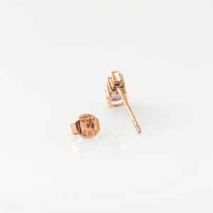 Boucles d'oreilles clous en saphir bleu taille ovale, argent sterling 925 plaqué or 14 carats, bijoux délicats pierre de naissance - Product Image 5