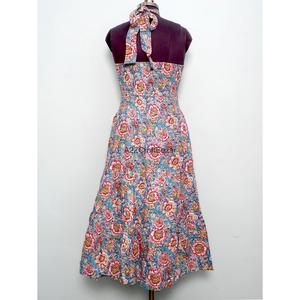 เดรสยาวผ้าฝ้ายถักลายพิมพ์มือแบบคอ halter เปิดไหล่ ลายดอกไม้ สำหรับใส่ไปงานปาร์ตี้ฤดูร้อน - Product Image 5