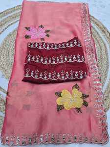 Sari de Seda Rangoli para Mujer con Bordado Zari Original y Blusa con Espejos - Ropa de Fiesta India y Pakistaní - Product Image 3