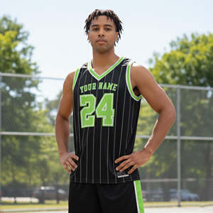 Uniforme de Baloncesto Personalizado OEM ODM con Impresión Sublimada, Transpirable, Talla Grande, Protección UV, Unisex, 100% Poliéster, con Nombre y Números - Product Image 1