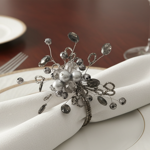 Anillos de Servilleta de Hierro con Diseño de Flores de Lujo, Hechos a Mano con Cuentas de Cristal |   Decoración de Mesa para Bodas y Fiestas, Porta Servilletas Elegante para Mesa de Comedor - Product Image 4
