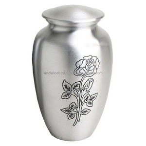 Urna de cremación de aluminio hecha a mano directa de fábrica mariposa azul grabado para adultos para funerales por Ambience Lifestyle - Product Image 5