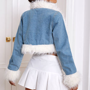 Veste en jean courte à bordure en fausse fourrure, style streetwear vintage, veste en jean courte personnalisée avec broderie pour femmes - Product Image 2