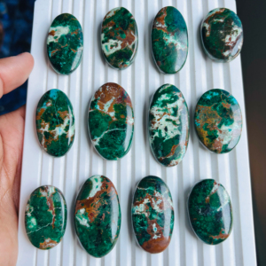 Chrysocolla พลอยอัญมณีหลวม chrysocolla รูปร่างผสมและขนาดสำหรับทำเครื่องประดับทำหินตัวอย่างแร่ - Product Image 1