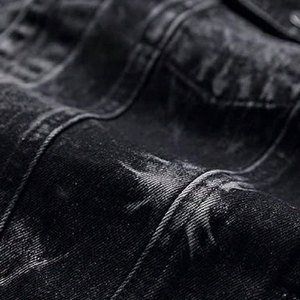 เสื้อแจ็คเก็ตแฟชั่นฤดูหนาวพร้อมแจ็คเก็ตยีนส์พรีเมียมแบบดิสเทรส สวมใส่สบายและทนทาน - Product Image 4