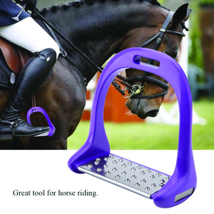 Étriers d'équitation anglais en aluminium légers et antidérapants pour la sécurité équestre - Product Image 5