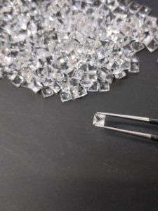 Topaze blanche naturelle 3,5 mm, taille princesse carrée, pierres précieuses de qualité supérieure pour la fabrication de bijoux - Product Image 4