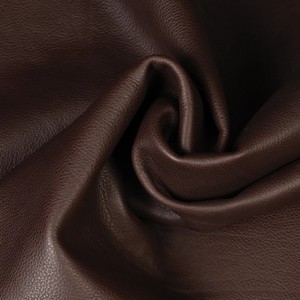 Cuir de vachette pleine fleur tanné végétal brun grainé de qualité supérieure pour portefeuilles, sacs à main, chaussures et accessoires durables - Product Image 3