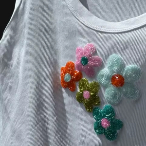 Top bordado a mano con cuentas de semillas y diseño floral, top de moda con bordado de cuentas y trabajo de cuentas de semillas coloridas - Product Image 1