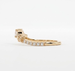 Anillo de Compromiso y Matrimonio Claddagh VBSR-61 de Oro Sólido de 18K, E VS1, 0.39CT, Corona con Manos Sosteniendo un Corazón, Anillo con Diamante Cultivado en Laboratorio HPHT - Product Image 2