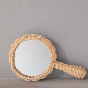 Miroirs à main vintage classiques, artisanaux, en rotin de bonne qualité, pour enfants et bébés. - Product Image 1