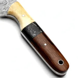 Couteaux de chasse avec manche brun et accent pâle, lame à motif collier noir et trou pour lanière, pour les sorties de camping et les activités de plein air - Product Image 5