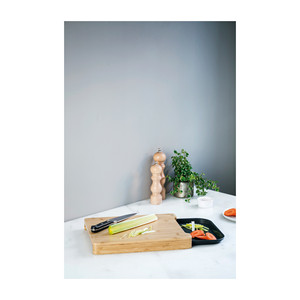 Tagliere in bambù Collect Home con vassoio 12x16 pollici per uso in cucina - Product Image 2