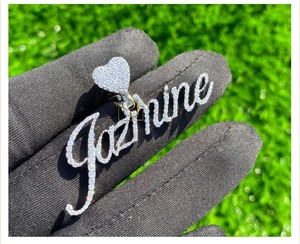 Collar con Colgante de Plata 925 con Baño de Rodio, Estilo Romántico, con Nombre en Cursiva, Diamante Cultivado en Laboratorio, Cierre de Corazón con Cristales, Regalo Personalizado - Product Image 5