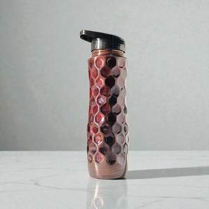 Bouteille d'eau en cuivre avec bouchon à vis, réutilisable, en métal, design minimaliste pour la randonnée, le camping, les adultes - Product Image 6