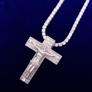 Pendentif Croix en Diamant de Laboratoire Taille Baguette, Argent Sterling 925, Pendentif Jésus Hip Hop, Pendentif Personnalisé Iced Out - Product Image 3