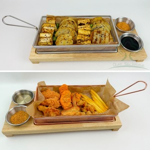 Plateau en bois de haute qualité, durable et polyvalent, pour servir des aliments, des boissons et décorer la maison, disponible à la vente - Product Image 6