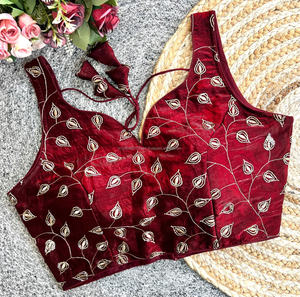 เสื้อคลุมงานแต่งงานแฟชั่นทันสมัย ผ้าทอปักเลื่อม คอวี แขนสั้น เปิดหลัง ลายปัก 100% ผ้าไหม ป้องกันการยับ - Product Image 5