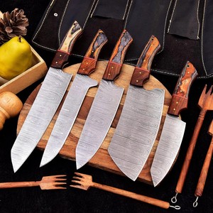 Ensemble de couteaux de cuisine professionnels en acier Damas fait main sur mesure, 5 pièces, avec manche en bois et étui en cuir, couteaux de camping - Product Image 1