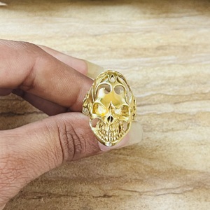 Bague Tête de Mort Tendance et Élégante, Bijou Gothique en Laiton pour Homme, Plaqué Or 18 carats, Motif Flamme Filigranée, Style Punk Biker, Pour Vente en Gros/OEM/ODM - Product Image 5