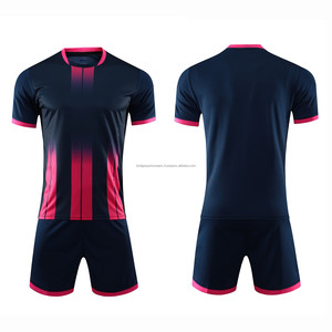 Conjunto de Uniforme de Fútbol con Logotipo Personalizado, Estilo Vintage, 100% Poliéster, Impresión Digital, Transpirable, Ropa Deportiva para Equipos - Product Image 4