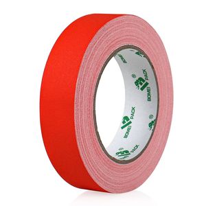 Ruban adhésif gaffer rouge mat non réfléchissant de 1 pouce x 30 verges, déchirable à la main, auto-adhésif, pour étiquetage de câbles et scénographie, sans résidu - Product Image 1