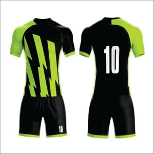 ชุดยูนิฟอร์มฟุตบอลผู้ใหญ่ขายส่งปี 2026 ผ้าโพลีเอสเตอร์ 100% ระบายอากาศได้ดี แห้งเร็ว ยืดหยุ่น คอวี เสื้อเจอร์ซีย์แขนสั้นสำหรับฤดูหนาว พิมพ์ลาย - Product Image 6