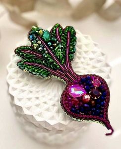 Magnifique broche brodée à la main avec perles pour sacs, chapeaux, vestes et foulards – Broche exquise faite à la main avec broderie perlée - Product Image 4
