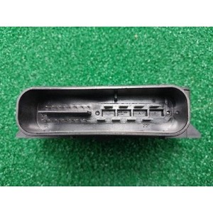 ECU และโมดูลคอมพิวเตอร์มือสองสำหรับรถยนต์ซีรีส์ 5 รุ่น EB686327702 - Product Image 3