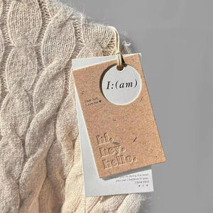 Etiquetas Colgantes de Papel Personalizadas Premium con Lámina de Bronce Negro, Etiquetas de Lujo para Ropa - Product Image 1