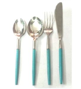 Comprar juego de mesa de fábrica directa Asas de resina de acero inoxidable Juego de cucharas para servir cubiertos 2 piezas Fabricante indio Acero espejado - Product Image 1