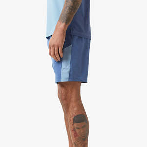 Ensemble coupe-vent décontracté pour homme - Survêtement deux pièces personnalisé avec sweat à capuche et short - Product Image 2