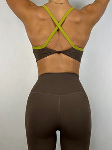 เสื้อชั้นในกีฬาและชุดออกกำลังกายสำหรับผู้หญิงแบบขายส่ง ระบายอากาศได้ดี กระชับ เหมาะสำหรับโยคะ วิ่ง ฟิตเนส และกีฬาอื่นๆ - Product Image 6