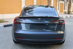 La Model 3 Performance, VOITURE ÉLECTRIQUE - Product Image 3