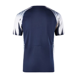 T-shirt sportif bleu marine à manches courtes pour homme avec imprimé motif blanc, tissu tricoté à séchage rapide, col rond, coupe classique, t-shirts personnalisés - Product Image 3