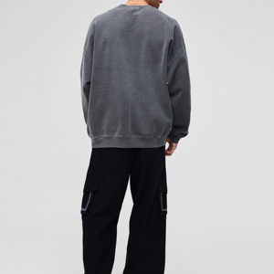 Sweat-shirt à col rond de marque de mode, manches longues, pour l'automne et l'hiver, effet délavé à l'acide, vente en gros - Product Image 4