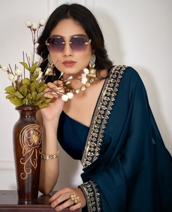 Sari de Seda y Algodón Bordado KV, Reversible, Sin Arrugas, Estilo Bollywood, para Fiesta - Product Image 1